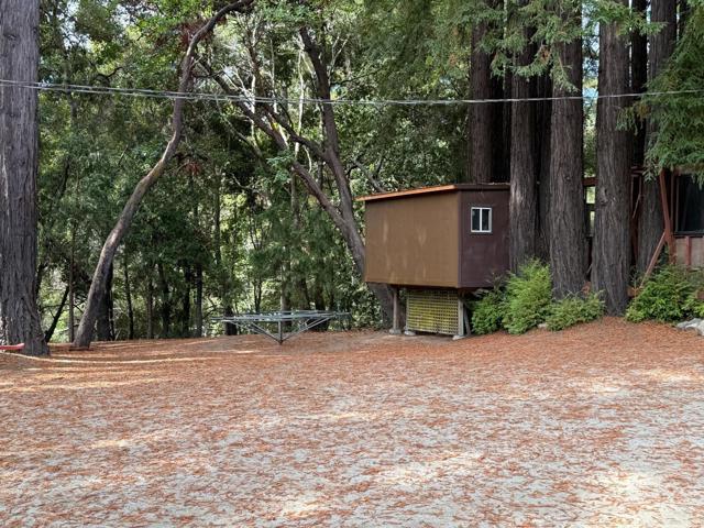 56 Lodge, Soquel CA: https://media.crmls.org/mediaz/899b1994-d068-4a25-aabe-f4c355435794.jpg