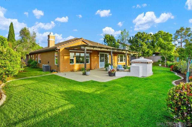 914 Lantana Ct, San Marcos CA: https://media.crmls.org/mediaz/899c19fe-42c8-47db-9cf1-637f35fe1bac.jpg
