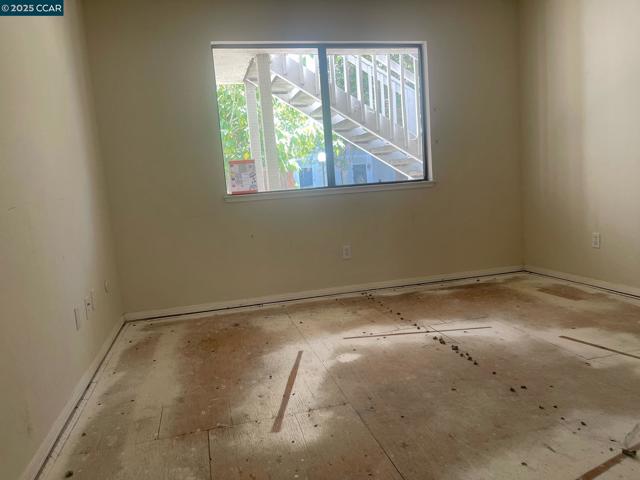 1140 Detroit Avenue, Concord CA: https://media.crmls.org/mediaz/899f33c2-7947-4626-812e-463b7c760199.jpg
