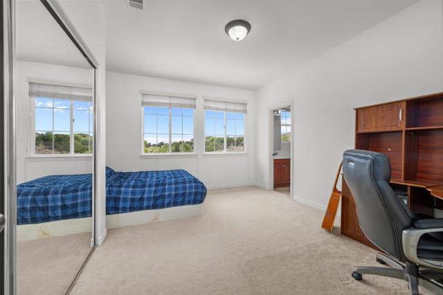 13226 Ireland Ln, San Diego CA: https://media.crmls.org/mediaz/899fb255-b749-4060-94a0-7683eac8ddbd.jpg