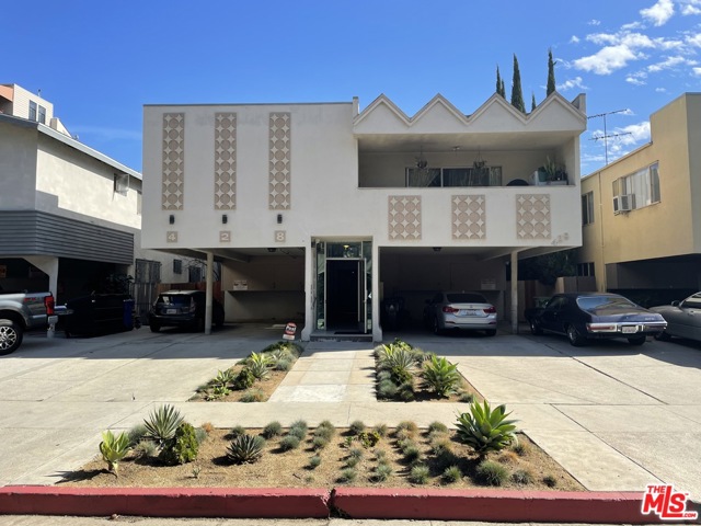 428 Arnaz Drive Los Angeles, California Perfect Owner User or Development opportunity located steps away from Beverly Hills, Robertson shops and restaurants, Cedar Sinai, Beverly Center and more. This 3-unit (Triplex) comprised of 6,400 SF building on a 6,500 SF lot zoned LAR3 in a T.O.C. (transit oriented community). Opportunity to deliver Owner Unit VACANT for buyer to entitle/live in the Owner Unit - made up of the entire ground floor (3 bed / 3 bath - completely remodeled to the studs and updated in 2019) and/or achieve rental income on the other 2 upstairs units. Ideal development or rehab opportunity as well for new buyer to renovate upstairs units or entitle property for higher density apartment building (estimated 12+ units).
