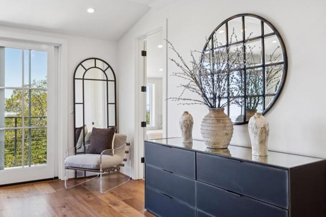 717 Vernal Way, Redwood City CA: https://media.crmls.org/mediaz/89a0df33-3e1b-4e1e-951a-b9651c14b629.jpg