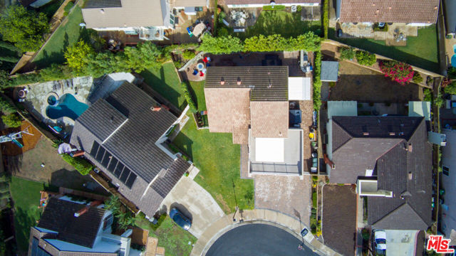 879 Shadowgrove Street, Brea CA: https://media.crmls.org/mediaz/89a146aa-e01e-4b49-bf07-3fec85883658.jpg