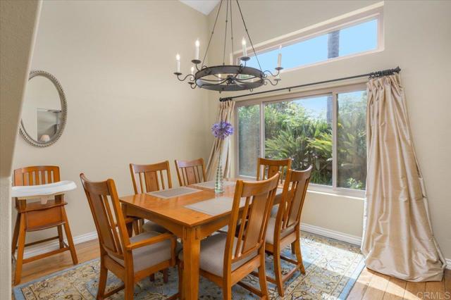 Detail Gallery Image 9 of 39 For 4635 Allende Ave, Oceanside,  CA 92057 - 4 Beds | 3 Baths