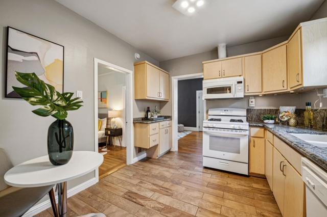 275 Teddy Avenue, San Francisco CA: https://media.crmls.org/mediaz/89a2a6e3-8ea5-4ddd-99c0-862403f19175.jpg