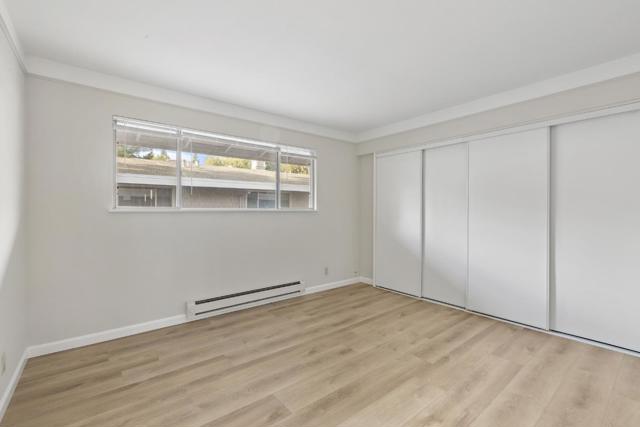 500 W Middlefield Road, Mountain View CA: https://media.crmls.org/mediaz/89a4659d-d321-4a52-9563-926ff7b10d1e.jpg