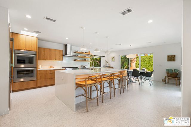 1100 E Marion Way, Palm Springs, CA 92264