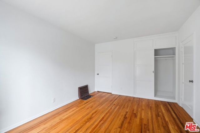 9620 Braddock Drive, Culver City CA: https://media.crmls.org/mediaz/89a550cc-da13-4459-a24e-ca48618ee9b1.jpg