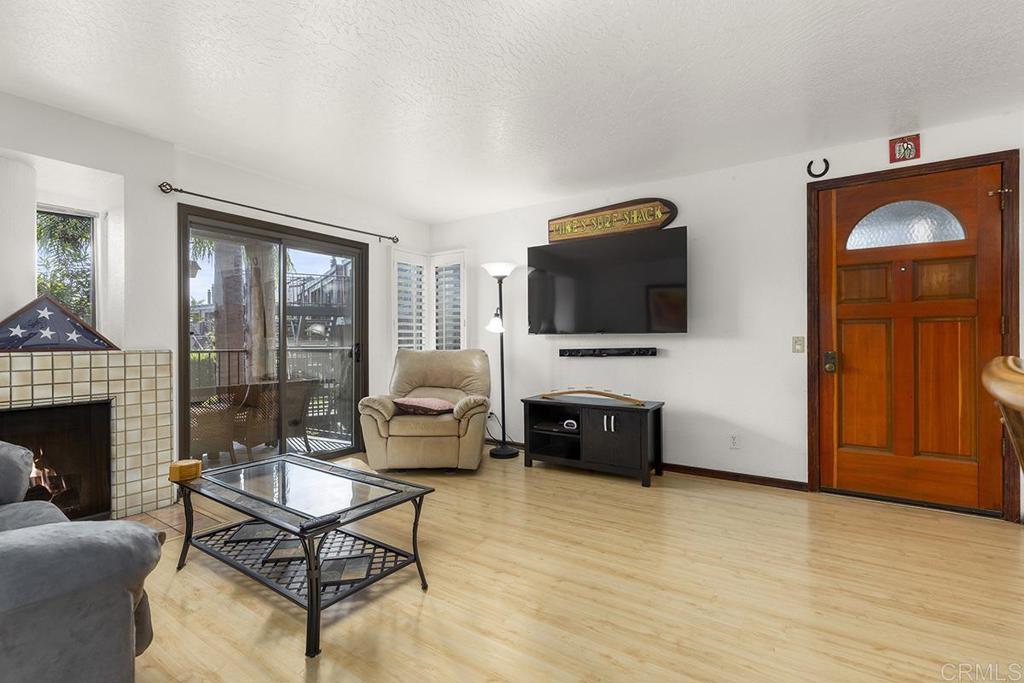 4009 Layang Layang Circle - photo 4