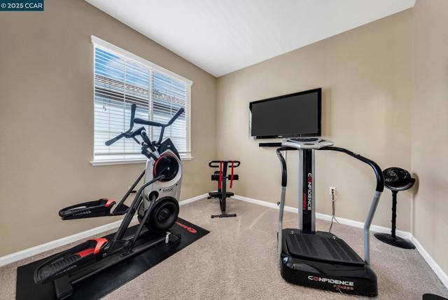 1037 Gridley Dr, Pittsburg CA: https://media.crmls.org/mediaz/89a7277c-b7d5-40e9-9b8f-0fdc68925f05.jpg