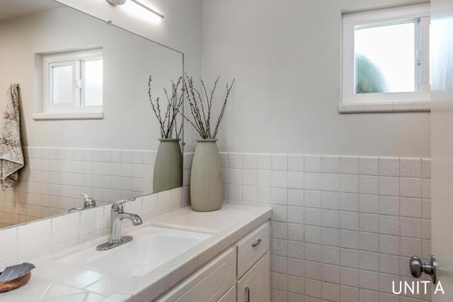 1275 Gainsborough Drive, Sunnyvale CA: https://media.crmls.org/mediaz/89a88483-ce9d-48fa-b903-2412e5897368.jpg