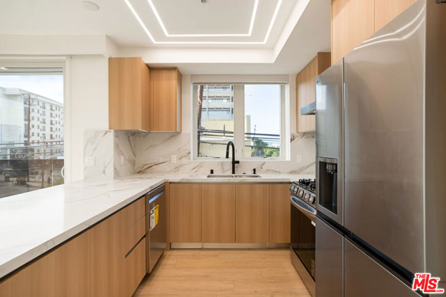 1414 S Beverly Drive Drive, Los Angeles CA: https://media.crmls.org/mediaz/89aa490f-68d0-45c7-8149-913f337db0c5.jpg