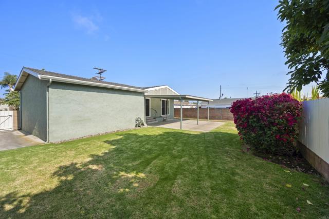 Detail Gallery Image 40 of 43 For 3812 Armstrong St, San Diego,  CA 92111 - 3 Beds | 2 Baths