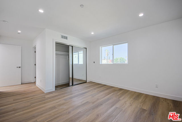 954 N Kingsley Drive, Los Angeles CA: https://media.crmls.org/mediaz/89ababa7-48a4-4177-b9b8-2c6a292ec0d1.jpg