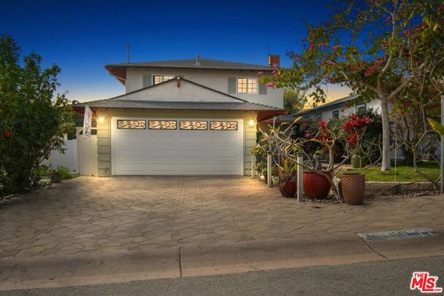 1501 Oak Avenue, Manhattan Beach, California 90266, 4 Bedrooms Bedrooms, ,2 BathroomsBathrooms,Residential,Sold,Oak,25504879