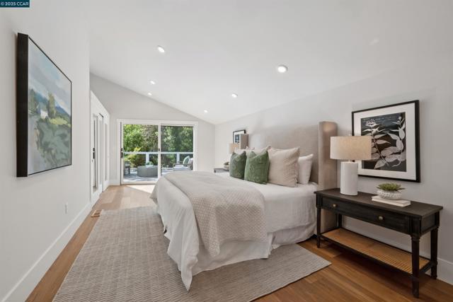 973 4Th St, Lafayette CA: https://media.crmls.org/mediaz/89ad7bb3-bd11-42a3-8c8f-0c6e78515dc9.jpg