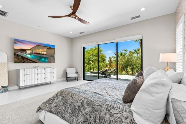 57870 Stone Creek W Trail, La Quinta CA: https://media.crmls.org/mediaz/89ae181f-c36a-4454-8ae5-a8540ee164b1.jpg