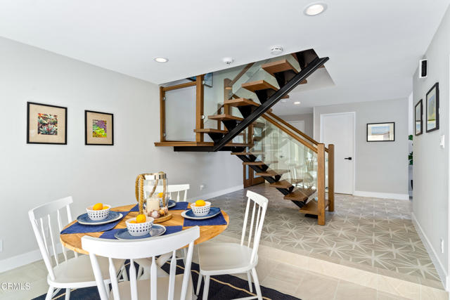 Detail Gallery Image 36 of 59 For 3810 W Hemlock St, Oxnard,  CA 93035 - 4 Beds | 4 Baths