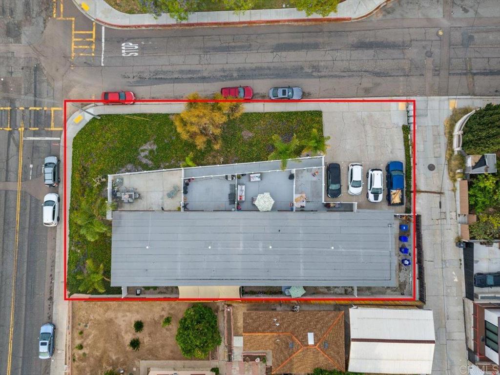 1103 33rd St - photo 2