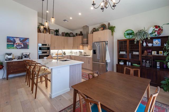 18870 Old Bridge Road, Jamestown CA: https://media.crmls.org/mediaz/89b071c6-a745-4101-941d-d44e09ee2c00.jpg