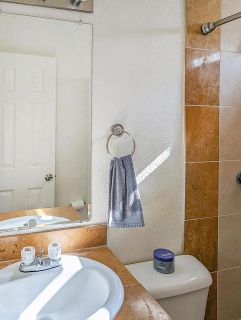 70200 Dillon Road, Desert Hot Springs CA: https://media.crmls.org/mediaz/89b0e9f9-c031-40bd-91b8-fd0d9f207a85.jpg