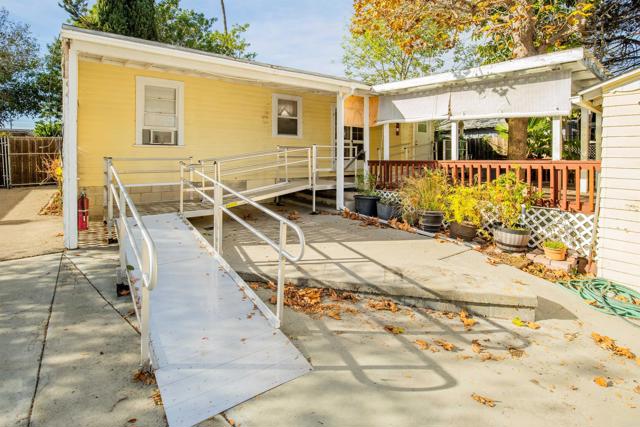 Detail Gallery Image 15 of 20 For 3885 King St, La Mesa,  CA 91941 - 3 Beds | 1 Baths