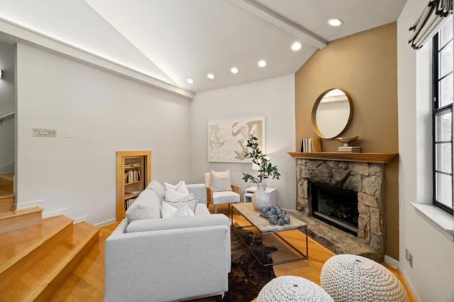 2851 San Juan Boulevard, Belmont CA: https://media.crmls.org/mediaz/89b1ef55-c109-4a69-9bd5-5a2b8eaeeb53.jpg