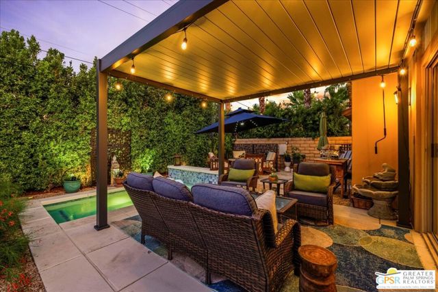 366 Terra Vita, Palm Springs CA: https://media.crmls.org/mediaz/89b257d5-51d0-4743-83a2-9bf96a3a7601.jpg