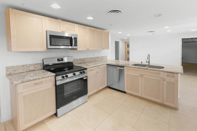 42510 Glass Drive, Bermuda Dunes CA: https://media.crmls.org/mediaz/89b2f9a2-a6d9-4aeb-89d5-6580613cee4d.jpg