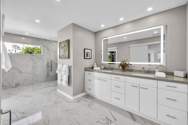 70880 Sunny Lane, Rancho Mirage CA: https://media.crmls.org/mediaz/89b46445-735f-4018-a0d4-a01ce5745dcd.jpg