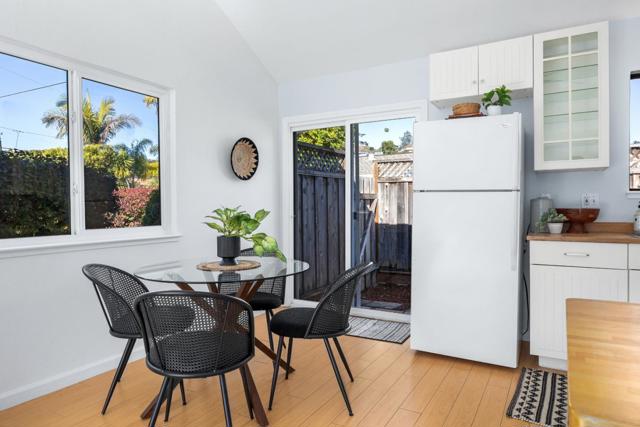3346 Mission Drive, Santa Cruz CA: https://media.crmls.org/mediaz/89b6b22c-3086-43c7-86d9-88b11c98355d.jpg