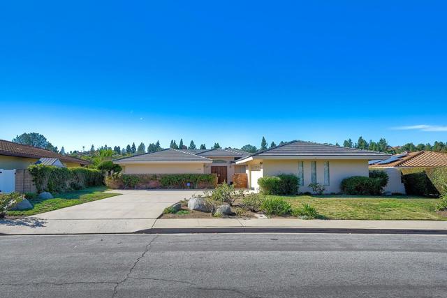 Image 8 of 52 For 17784 Via Graacia