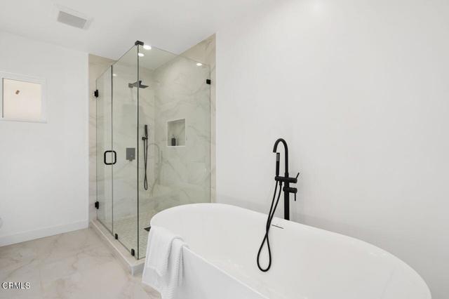 1105 Fairview Drive, La Canada Flintridge CA: https://media.crmls.org/mediaz/89b83166-aa2f-42b1-87e7-a1d6ba3b869d.jpg