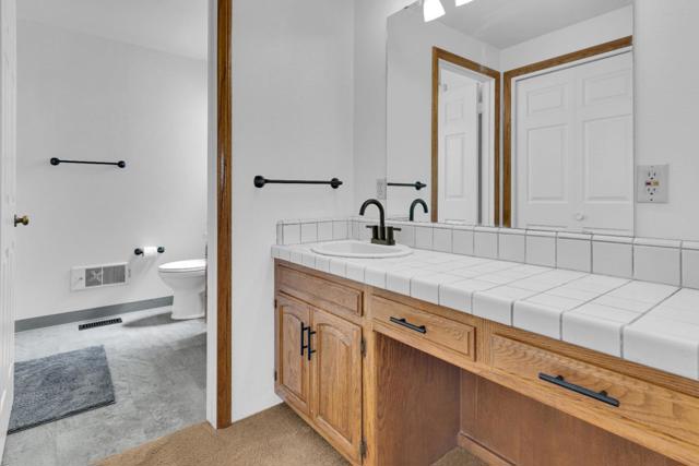 70500 Bradley Lockwood Road, Lockwood CA: https://media.crmls.org/mediaz/89b84724-d198-4a7f-98ef-1e6338d8bc77.jpg