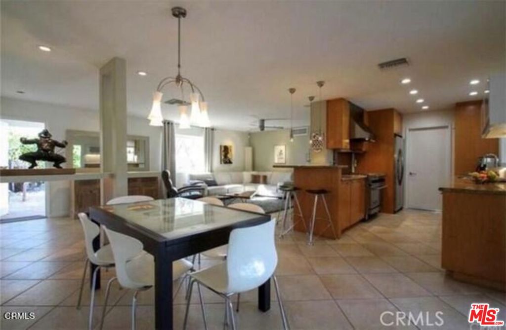 MLS #25589459 image #13