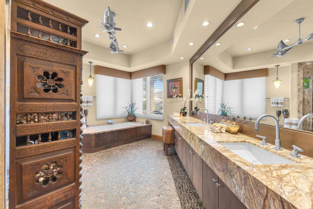 Image 47 of 94 For 83054 Bay Drive
