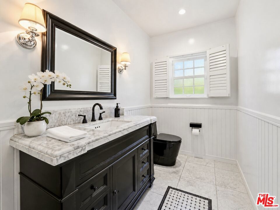 MLS #26855713 image #20