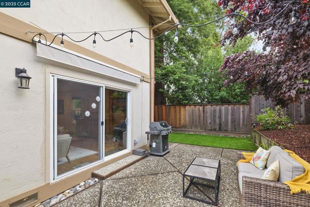 2055 Morello Ave, Pleasant Hill CA: https://media.crmls.org/mediaz/89bd5bbc-ff76-41e4-b9b0-e874aab1ad08.jpg