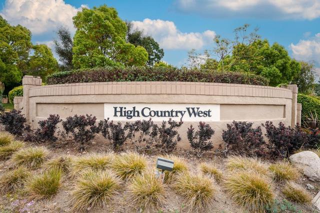 11289 Silver Buckle Way, San Diego CA: https://media.crmls.org/mediaz/89bdd0de-fae7-4234-8d65-32c09fe003d9.jpg