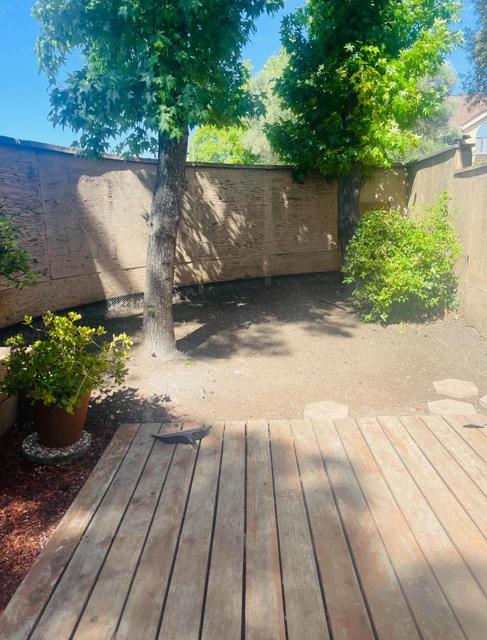 2101 Darnis Circle, Morgan Hill CA: https://media.crmls.org/mediaz/89be8459-f5a7-4b3e-8082-3045b36fcc35.jpg