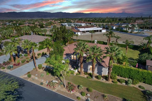 49252 Colorado Street, Indio CA: https://media.crmls.org/mediaz/89c012e0-a7f6-45d9-9900-a330592314e4.jpg