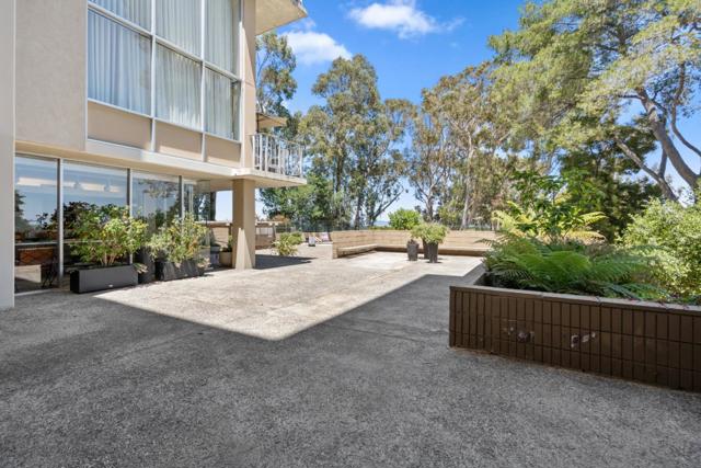 300 Davey Glen Road, Belmont CA: https://media.crmls.org/mediaz/89c03dd2-f5f4-43fd-99fd-8f3c9c9fdf60.jpg