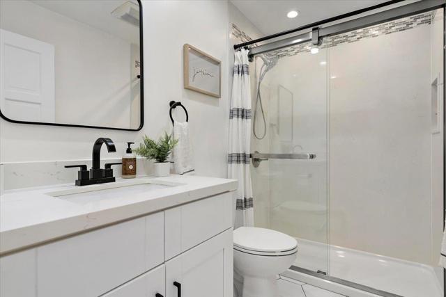 789 Canada Road, Woodside CA: https://media.crmls.org/mediaz/89c0dce7-6593-4dc1-bf58-e80dec1bd2f4.jpg