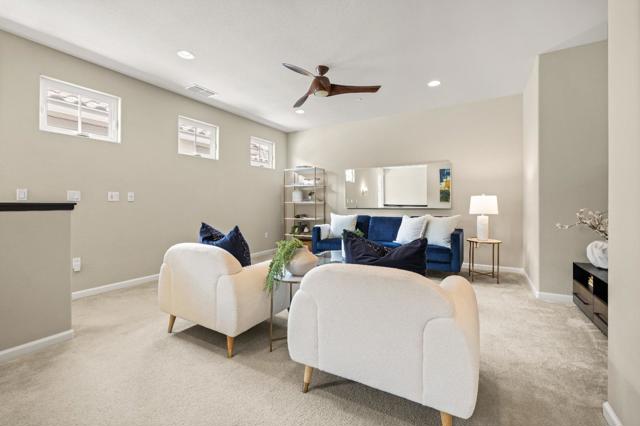 850 Maple Place, East Palo Alto CA: https://media.crmls.org/mediaz/89c25b9c-dd92-4b84-a30a-6450ec7b9061.jpg