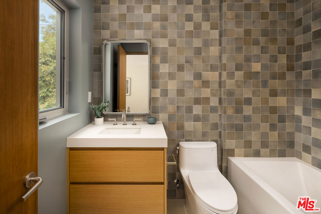 MLS #26833127 image #48