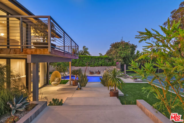 6738 Wildlife Road photo 31
