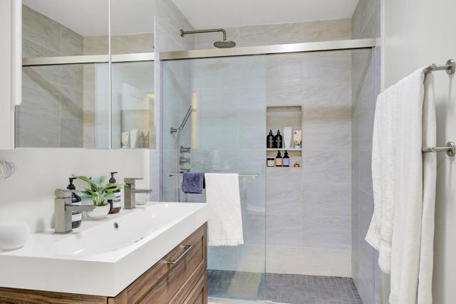 667 Cuesta Drive, Los Altos CA: https://media.crmls.org/mediaz/89c65c1e-d47f-485b-be8f-763916c0d75a.jpg