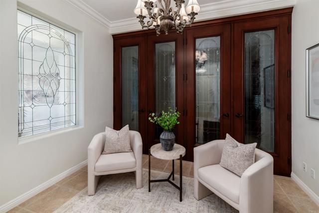 Detail Gallery Image 7 of 50 For 1091 Park Hill Pl, Vista,  CA 92081 - 4 Beds | 3 Baths