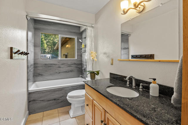 Detail Gallery Image 15 of 35 For 42560 Little River Airport Rd, Little River_1,  CA 95456 - 3 Beds | 2 Baths