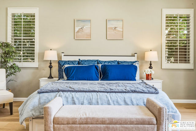 Image 16 of 39 For 2 Brentwood Way